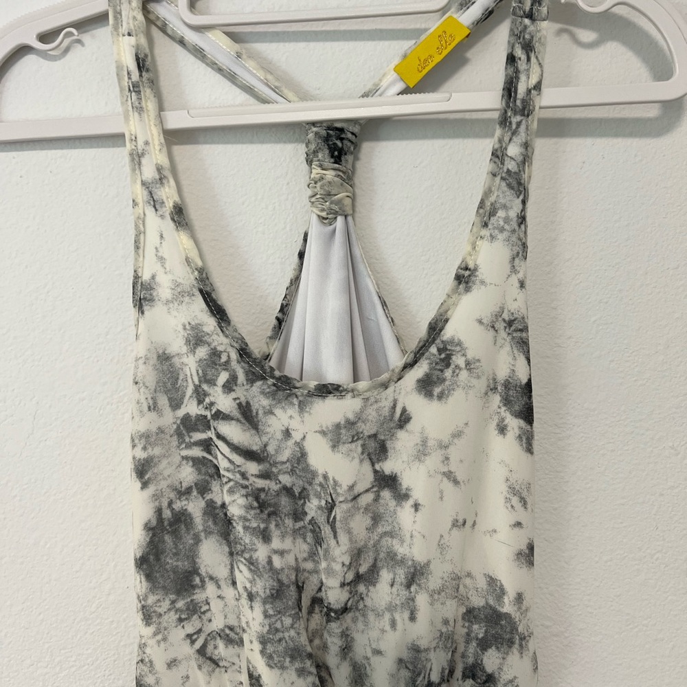 Dee Elle Maxi Dress - Picture 2 of 10